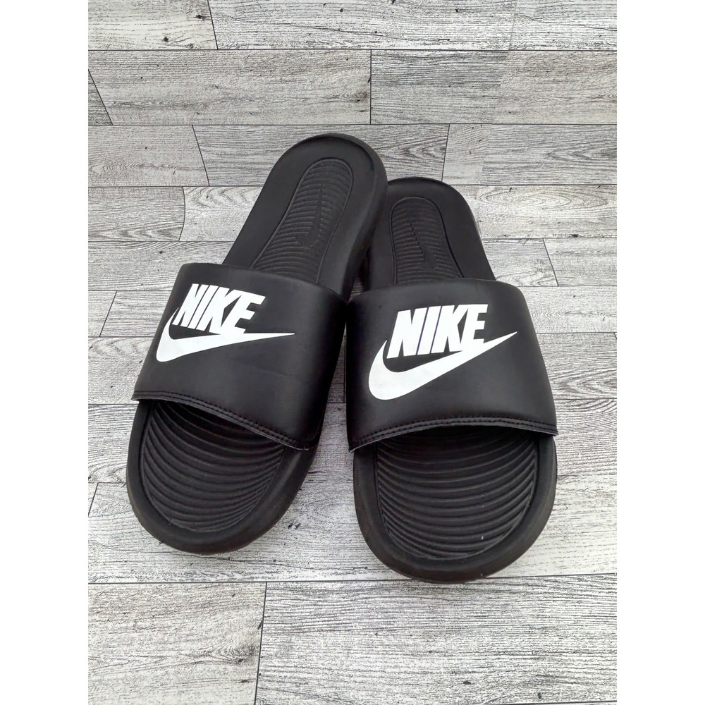 Nike Slides Mens Size 12 Black White Logo Comfort‎ Beach Pool Sandals